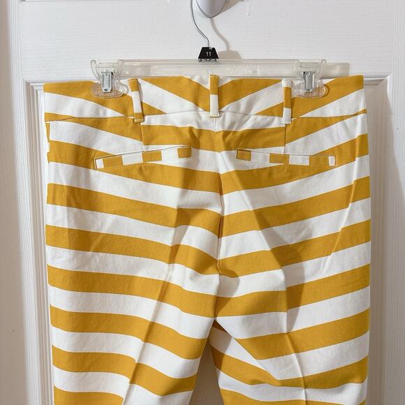 New York & Company The Audrey Pant Slim leg Ankle sz 8 Mustard Yellow & Off Wht - Picture 7 of 7